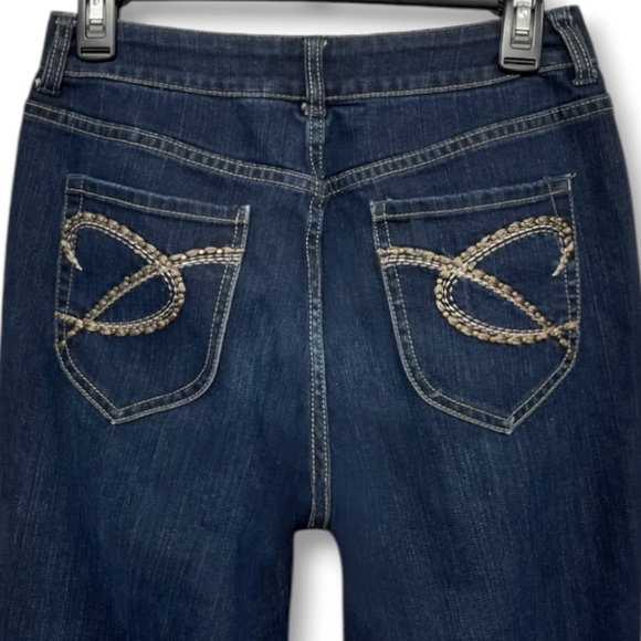 Chico’s Bundle Of Charm Boot Cut And Boyfriend Ankle Dark Wash Jeans Size 0.5/6 - Picture 5 of 15